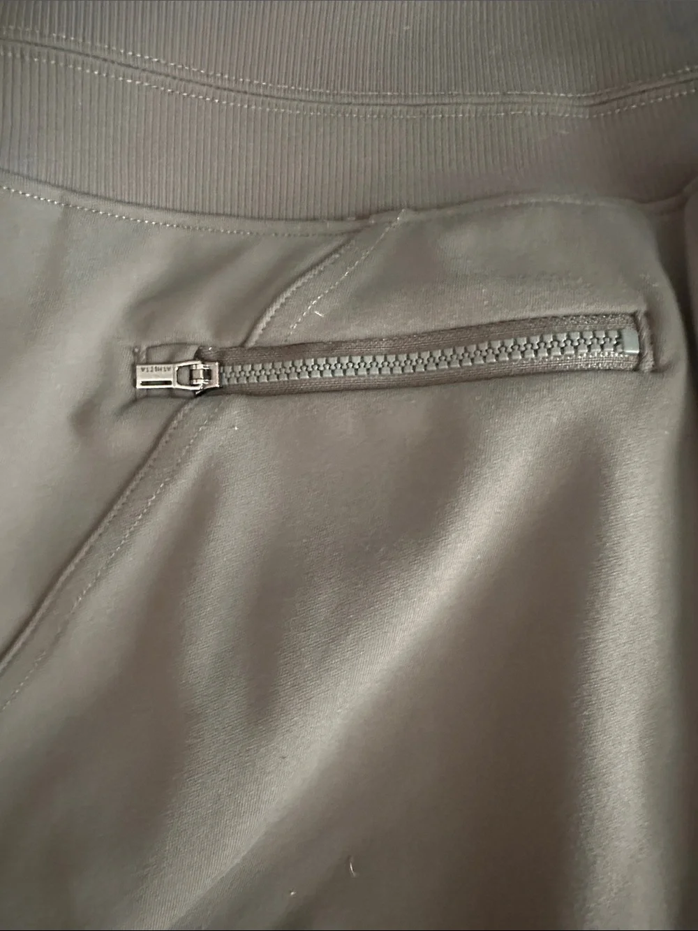 Athleta olive XS Brooklyn joggers. EUC - Picture 6 of 7